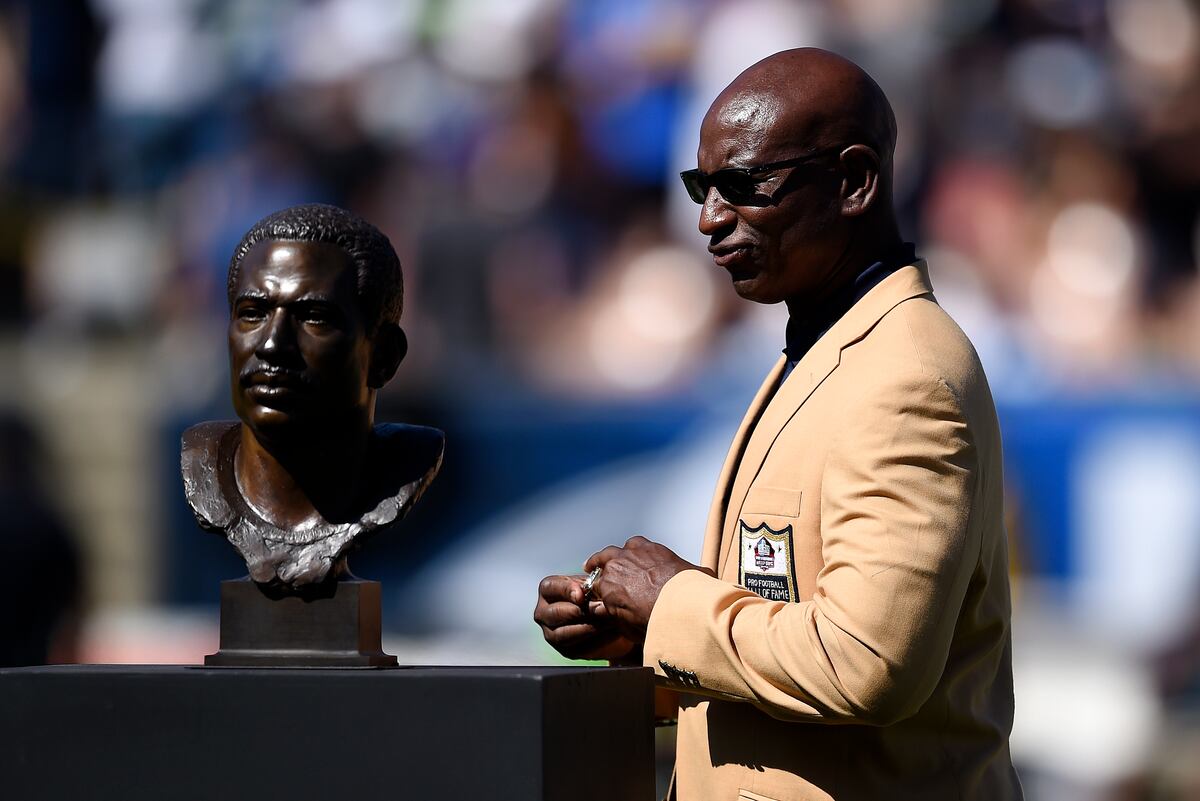 Eric Dickerson Tells TMZ Pro Football Hall of Famers Want