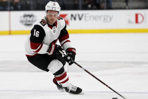 Arizona Coyotes left wing Max Domi (16) plays against the Vegas Golden Knights during an NHL hockey game, Wednesday, March 28, 2018, in Las Vegas. (AP Photo/John Locher)