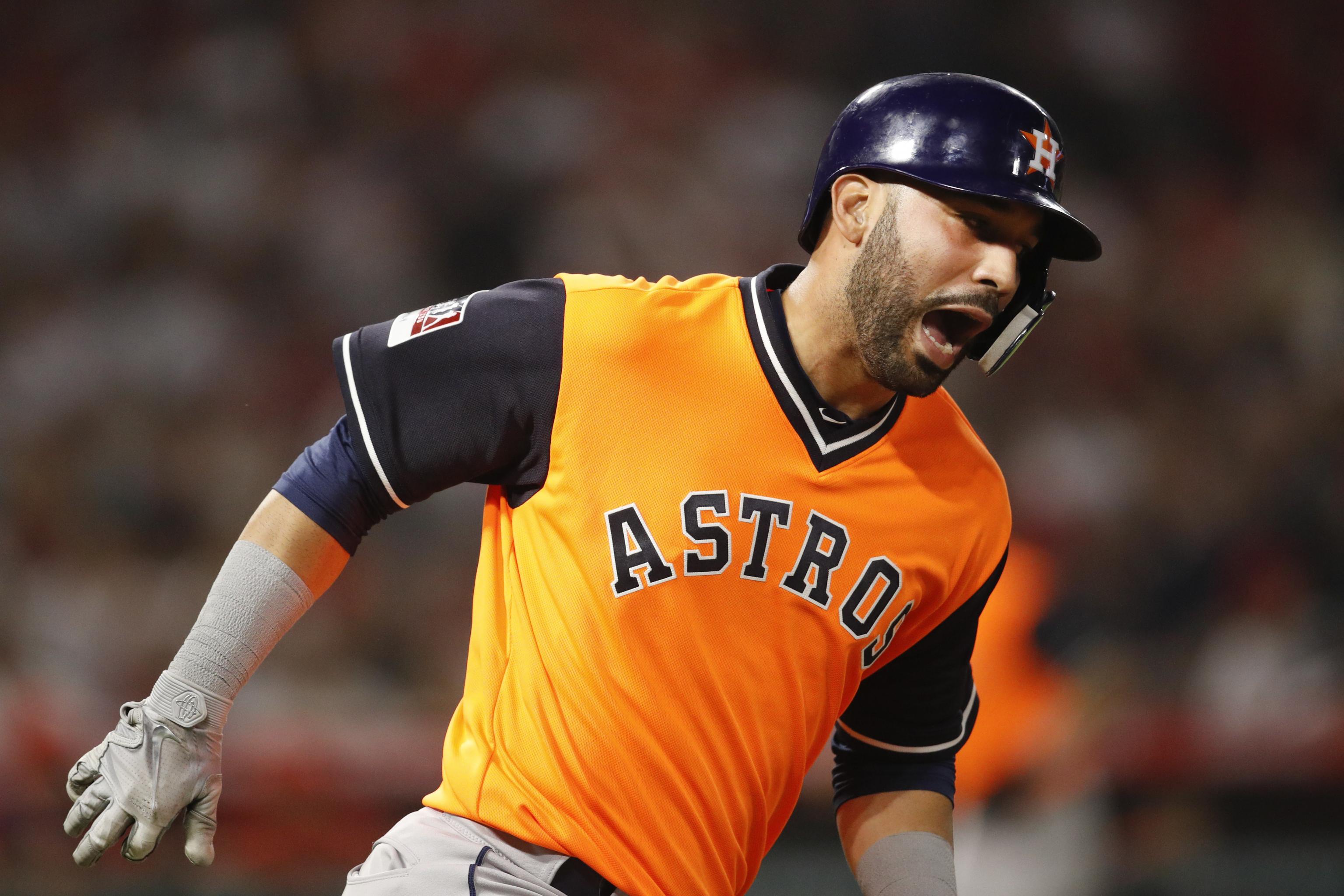 Changes in offseason program a boost for Astros' Springer
