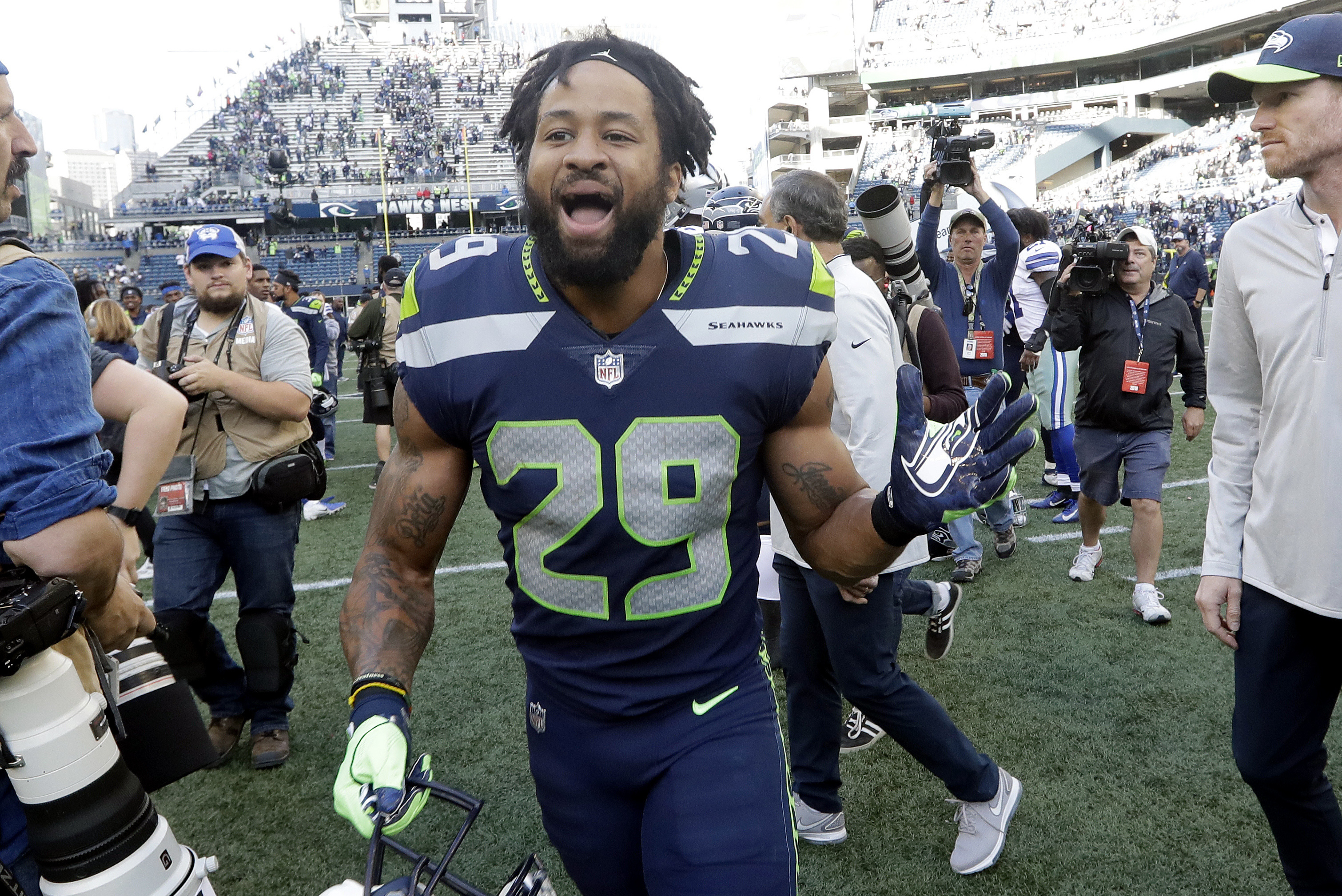 What Seahawks safety Earl Thomas said about Cowboys coaches asking 'You  ready for the trade tomorrow?'