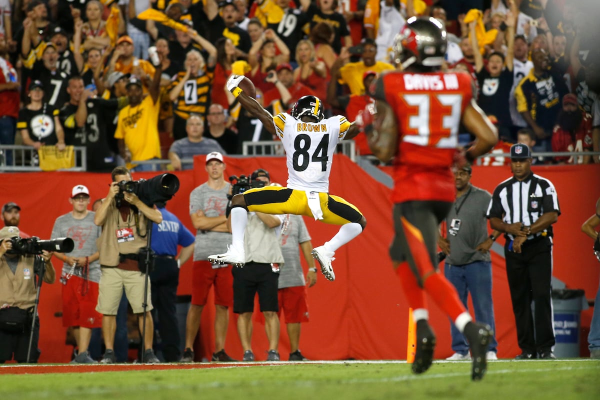 Ben Roethlisberger, Steelers Hang on to Beat Ryan Fitzpatrick, Buccaneers on MNF