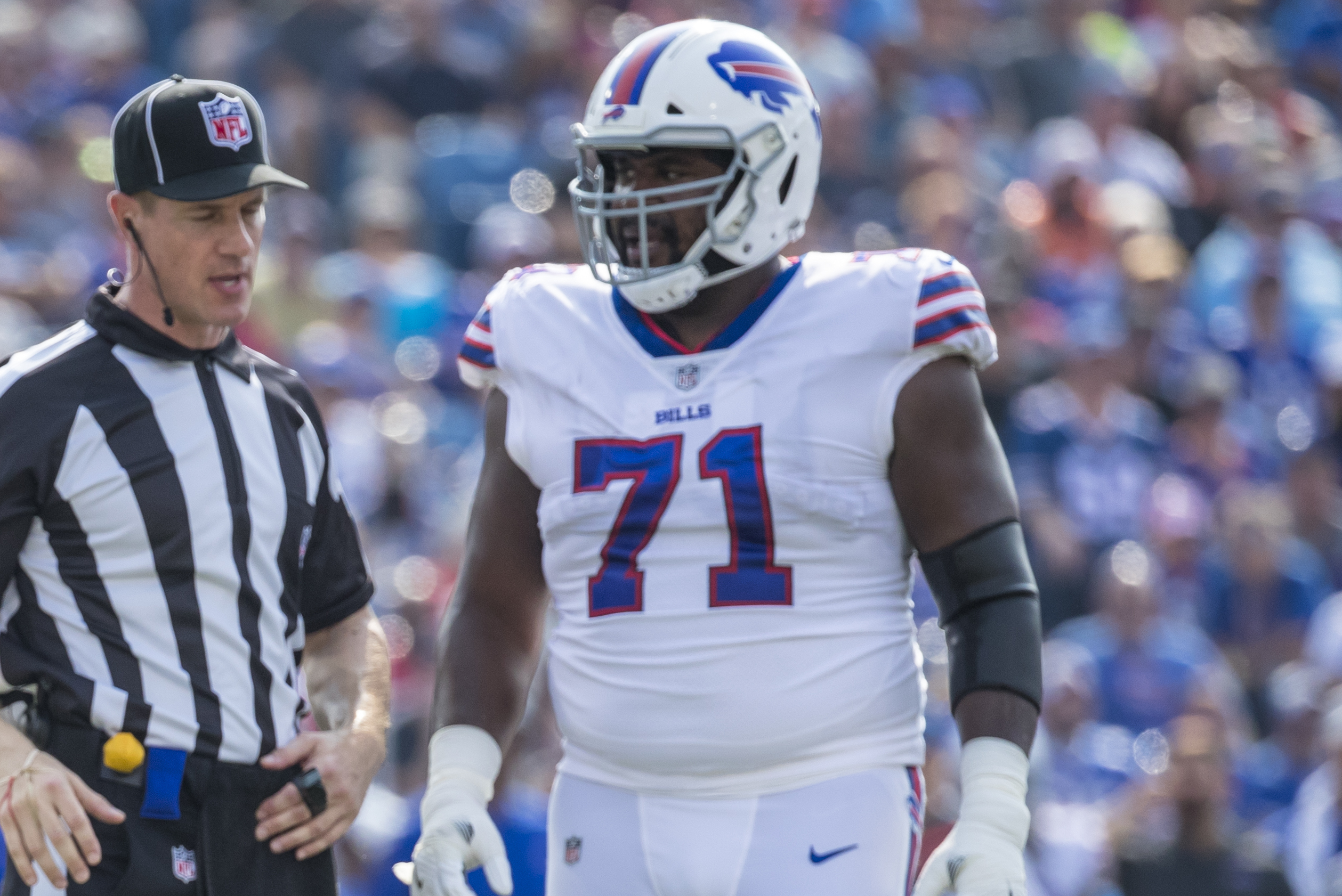 Panthers trade for Bills T Marshall Newhouse 