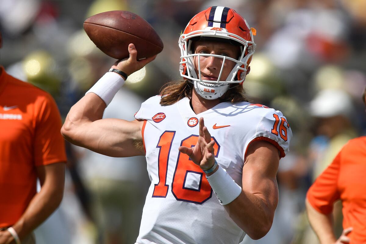 Clemson QB Trevor Lawrence Out After Suffering Concussion Symptoms vs