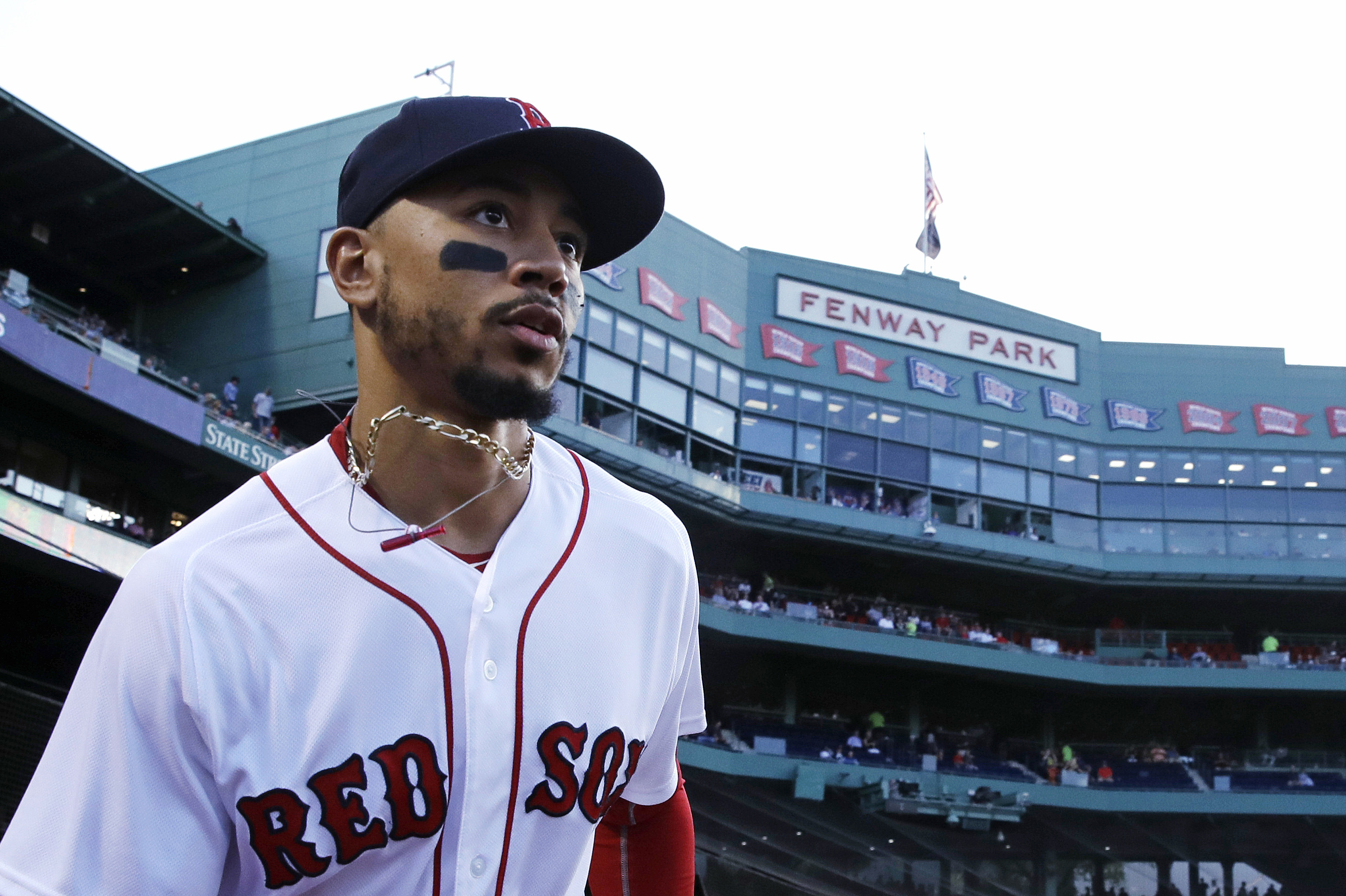 Red Sox's Mookie Betts wins AL MVP; Brewers' Yelich earns NL award