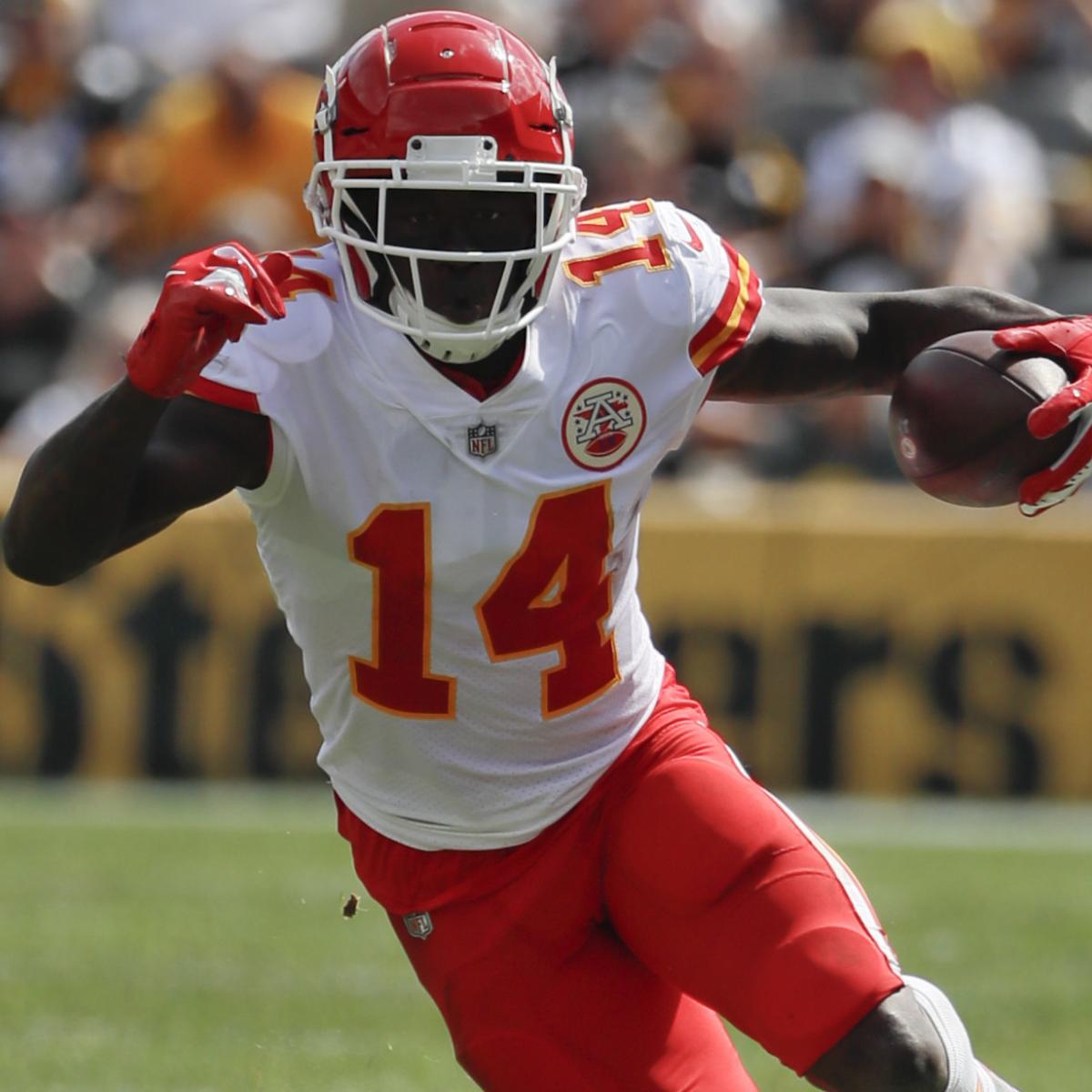 Chiefs' Sammy Watkins Ruled Out After Suffering Hamstring Injury vs ...