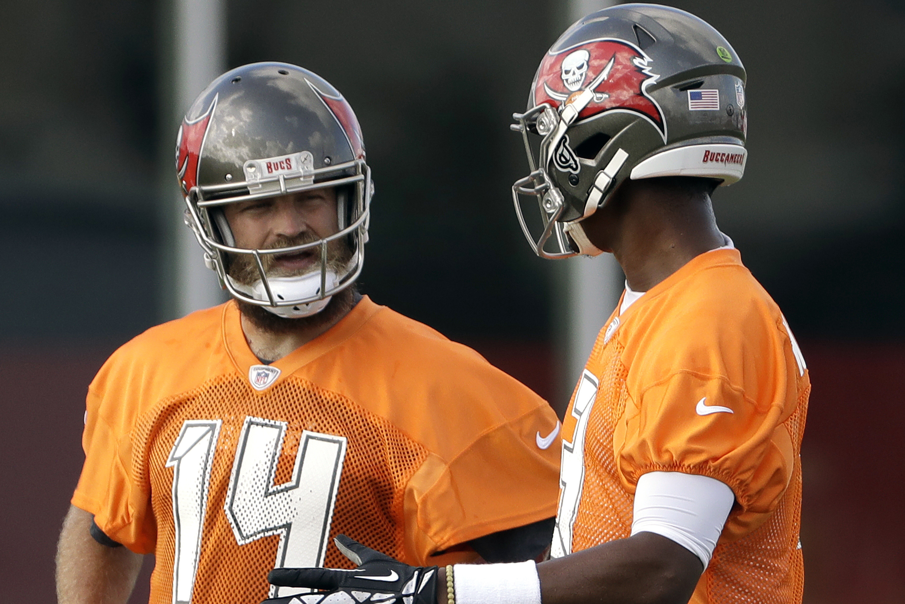 Buccaneers-Bears All-22: Tampa Bay has benched Ryan Fitzpatrick, and I  don't know why