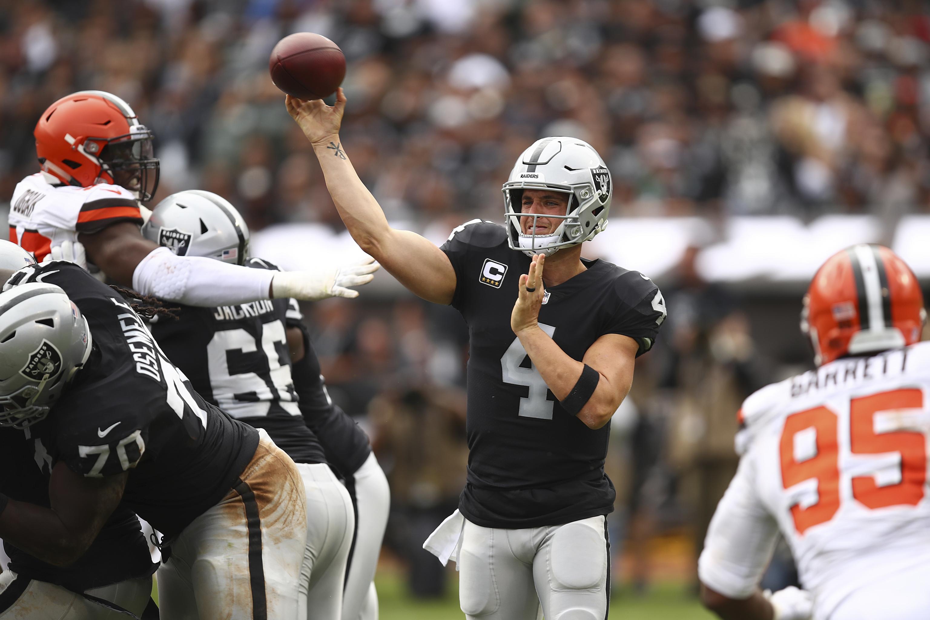 Raiders' Derek Carr on Khalil Mack Trade: '1 of Those Sucky Things That  Happen', News, Scores, Highlights, Stats, and Rumors