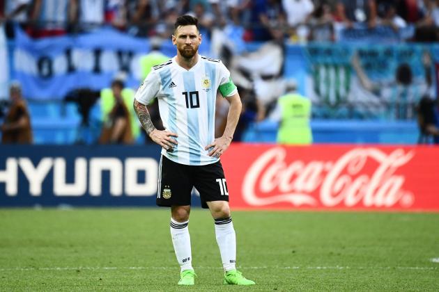 Argentina's forward Lionel Messi looks on during the Russia 2018 World Cup round of 16 football match between France and Argentina at the Kazan Arena in Kazan on June 30, 2018. (Photo by Jewel SAMAD / AFP) / RESTRICTED TO EDITORIAL USE - NO MOBILE PUSH ALERTS/DOWNLOADS        (Photo credit should read JEWEL SAMAD/AFP/Getty Images)