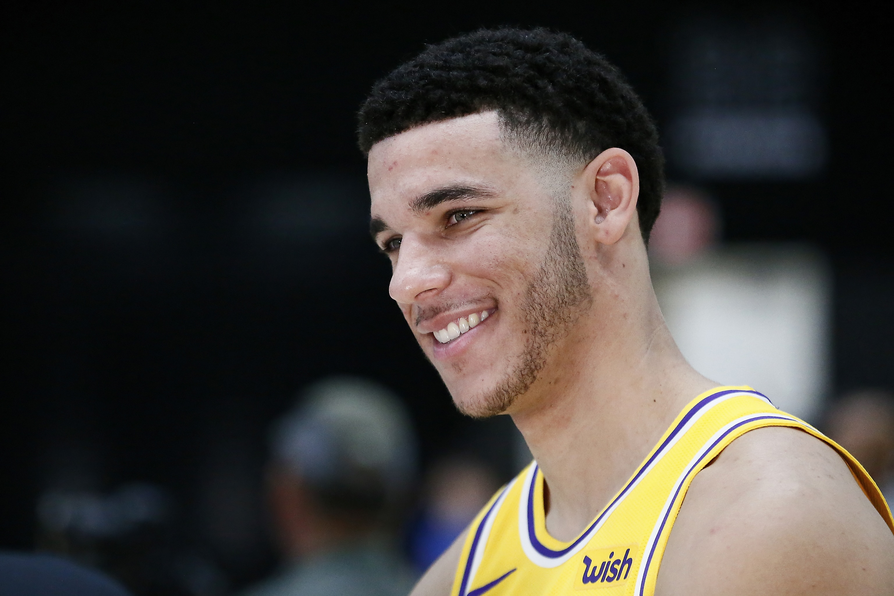 Lonzo Ball Daughter - Lonzo Ball Girlfriend Shock Is Lakers Star Dating