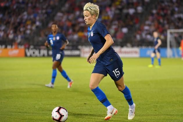 EAST HARTFORD, CT - JULY 29:  Megan Rapinoe #15 of the United States controls the ball against Australia during the second half of a Tournament of Nations game played at Pratt & Whitney Stadium on July 29, 2018 in East Hartford, Connecticut. Australia and the United States played to a 1-1 draw. (Photo by Rich Barnes/Getty Images)