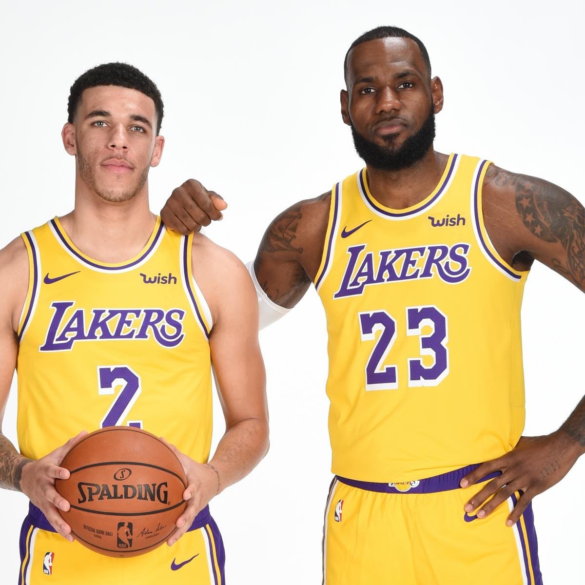 Lakers News Lebron James Tells Lonzo Ball He Was Born For This Moment News Scores 