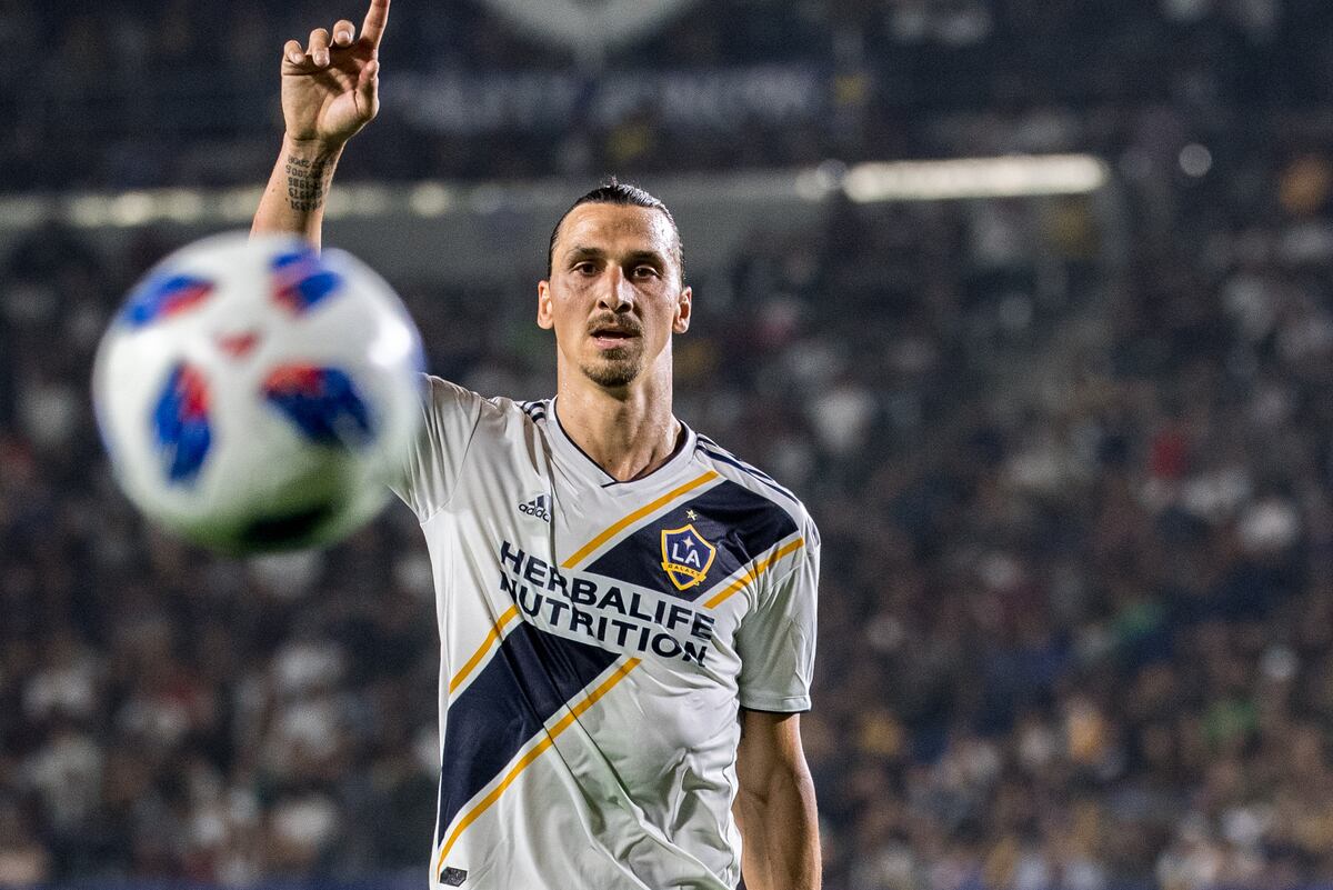 Report: Manchester United Rumoured to Want Zlatan ...
