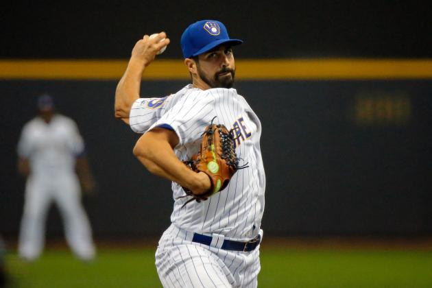 MILWAUKEE, WI - SEPTEMBER 30:  Gio Gonzalez #47 of the Milwaukee Brewers pitches against the Detroit Tigers during the first inning at Miller Park on September 30, 2018 in Milwaukee, Wisconsin.  (Photo by Jon Durr/Getty Images)