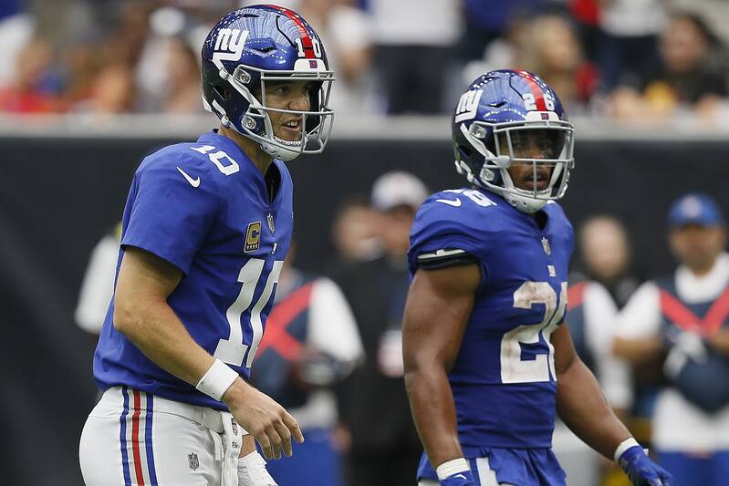 Pat Shurmur Won T Bench Eli Manning Says Saquon Barkley Pick Wasn