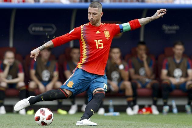 Spain's Sergio Ramos controls the ball during the round of 16 match between Spain and Russia at the 2018 soccer World Cup at the Luzhniki Stadium in Moscow, Russia, Sunday, July 1, 2018. (AP Photo/Victor R. Caivano)