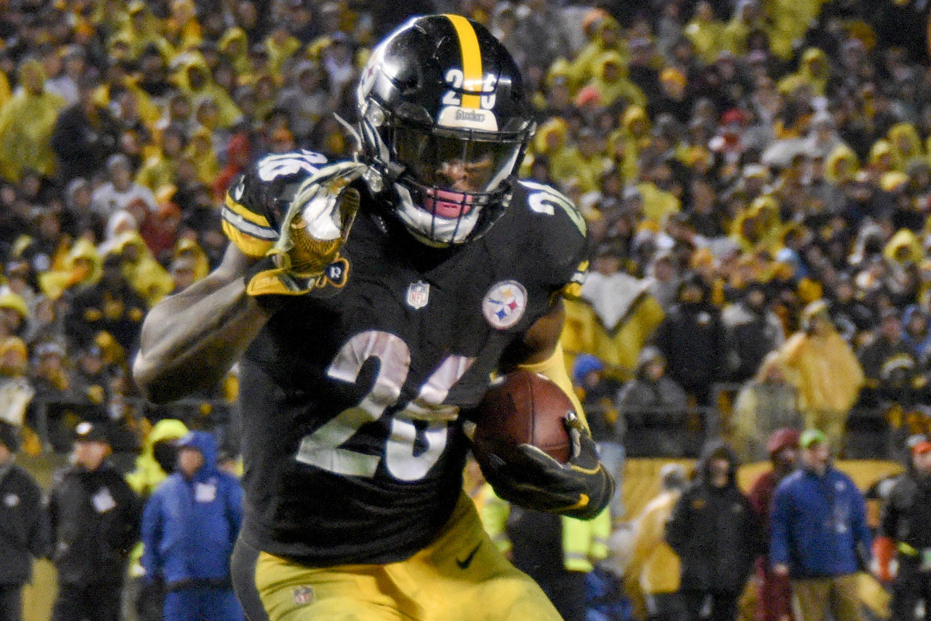 Pittsburgh Steelers: Le'Veon Bell plans to report during Week 7 bye