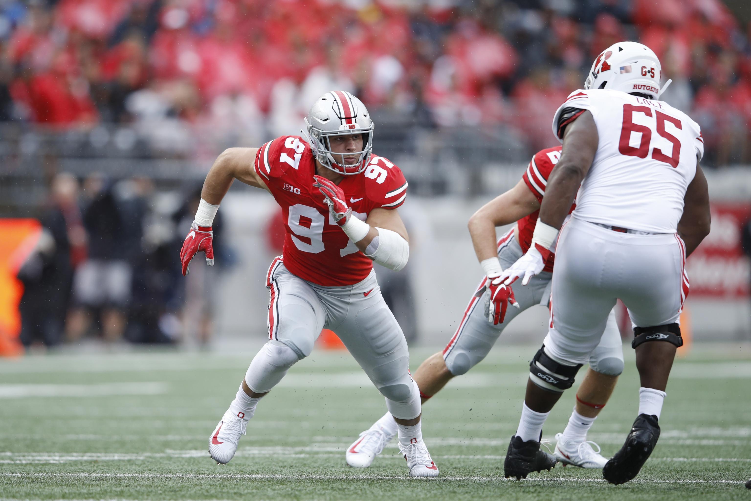 Bleacher Report - The Bosa family is taking over. Defensive Player of the  Week (8):⁣⁣ ◼️NFC, Nick Bosa⁣⁣ ◼️AFC, Joey Bosa⁣ ⁣ 💪 B/R Gridiron