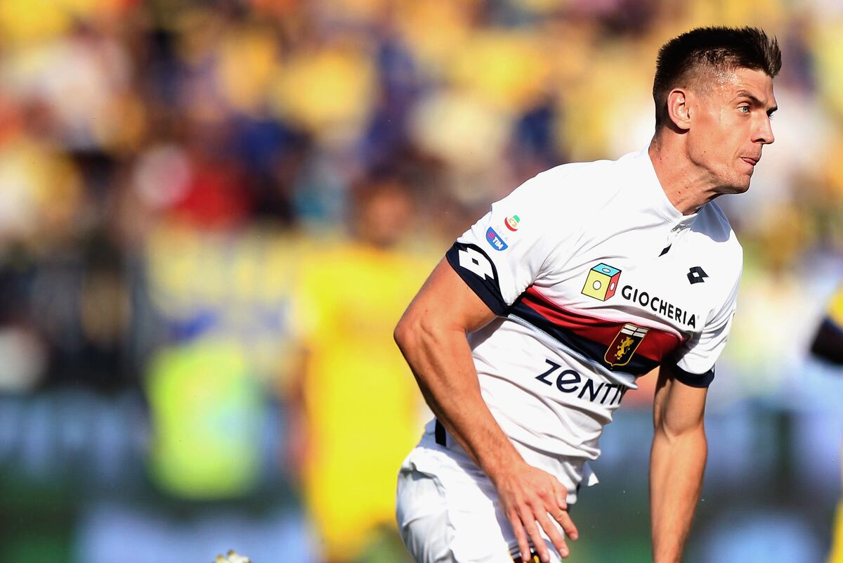 Juventus Transfer News: Krzysztof Piatek Talks Ronaldo ...