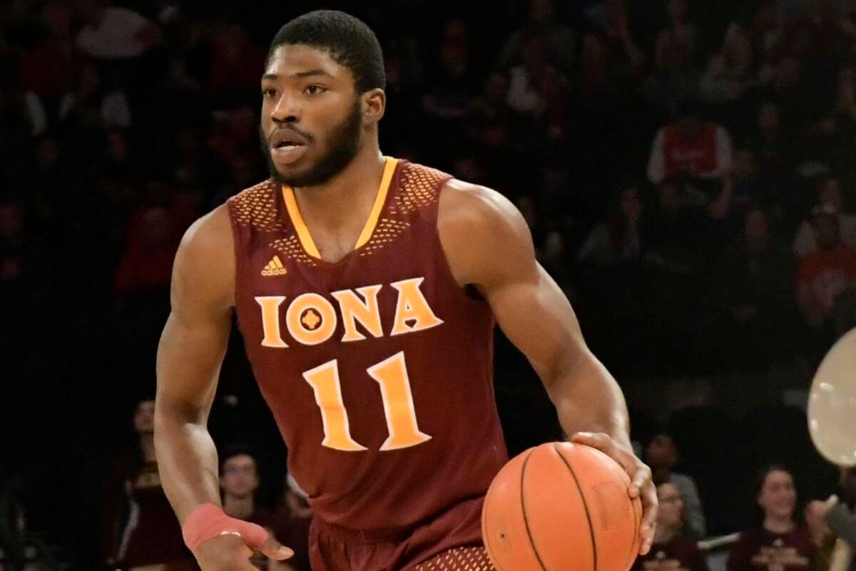 Iona S Roland Griffin Says He Was Dismissed After Punching Coach