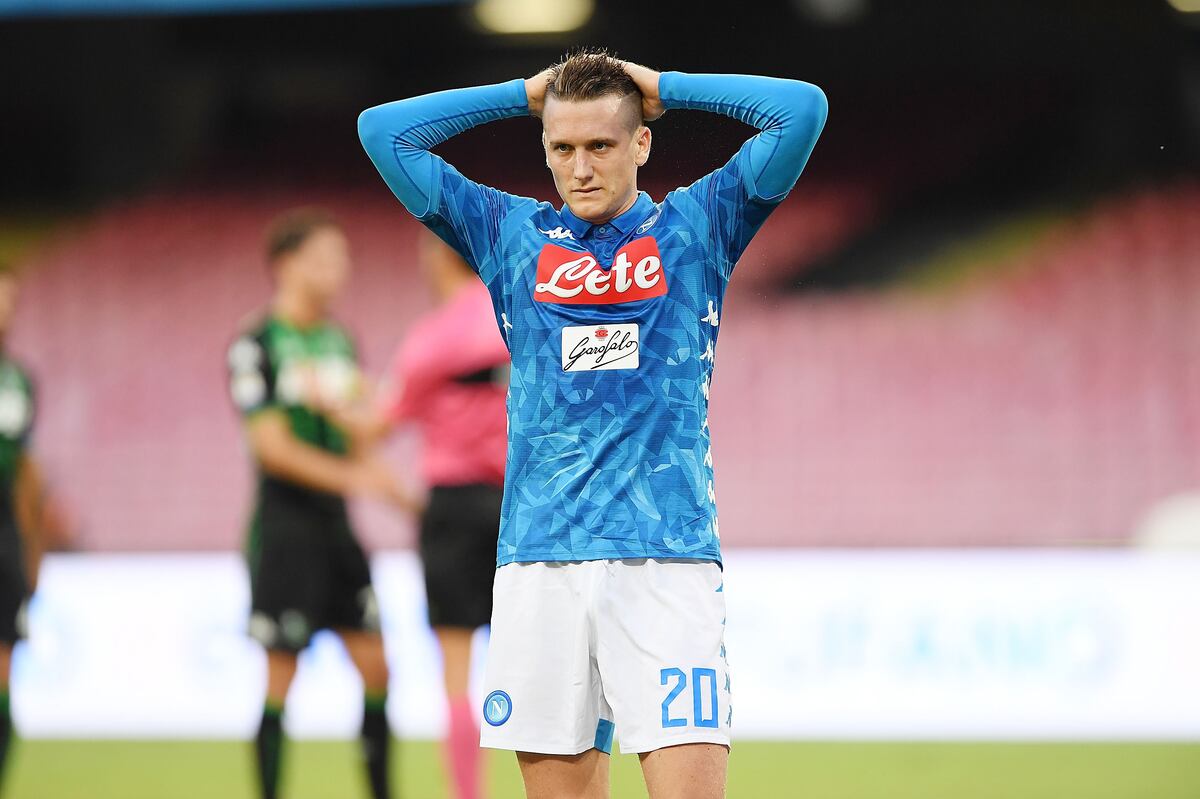 Piotr Zielinski Reportedly in Napoli Contract Talks Amid Liverpool ...