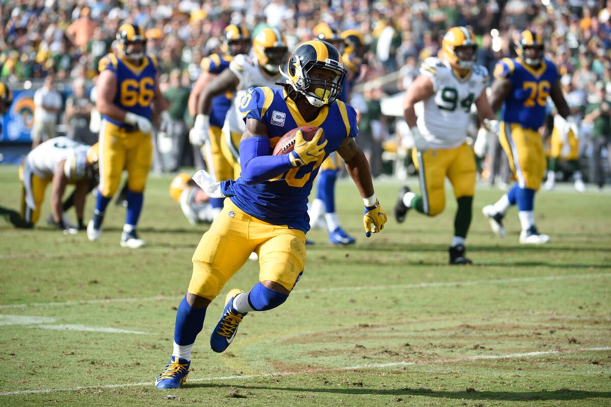 Todd Gurley Rams Survive Aaron Rodgers Packers As Jared Goff Throws 3 Tds Bleacher Report Latest News Videos And Highlights
