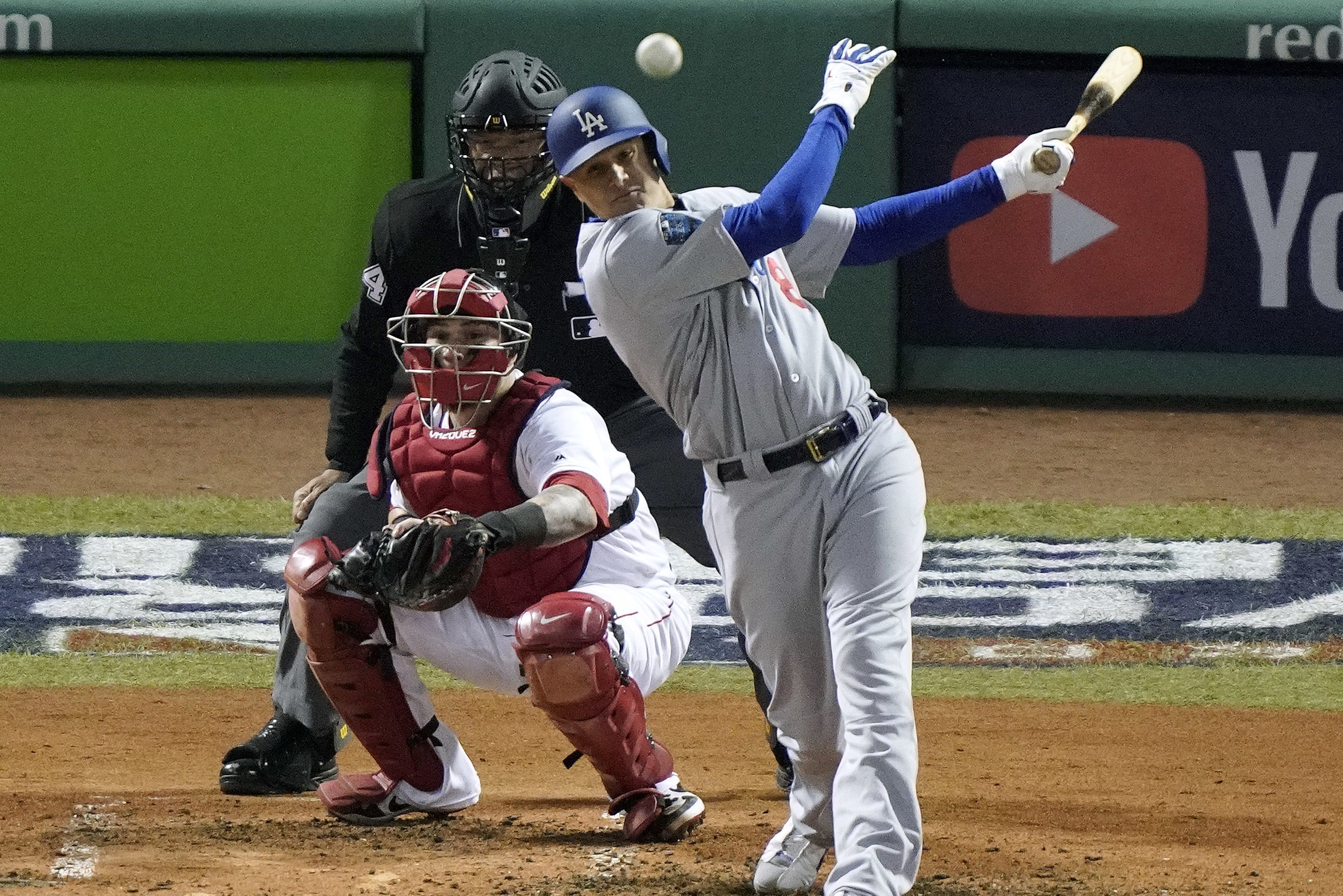 MLB Free Agency Rumors: Yankees 'Lukewarm' on Manny Machado
