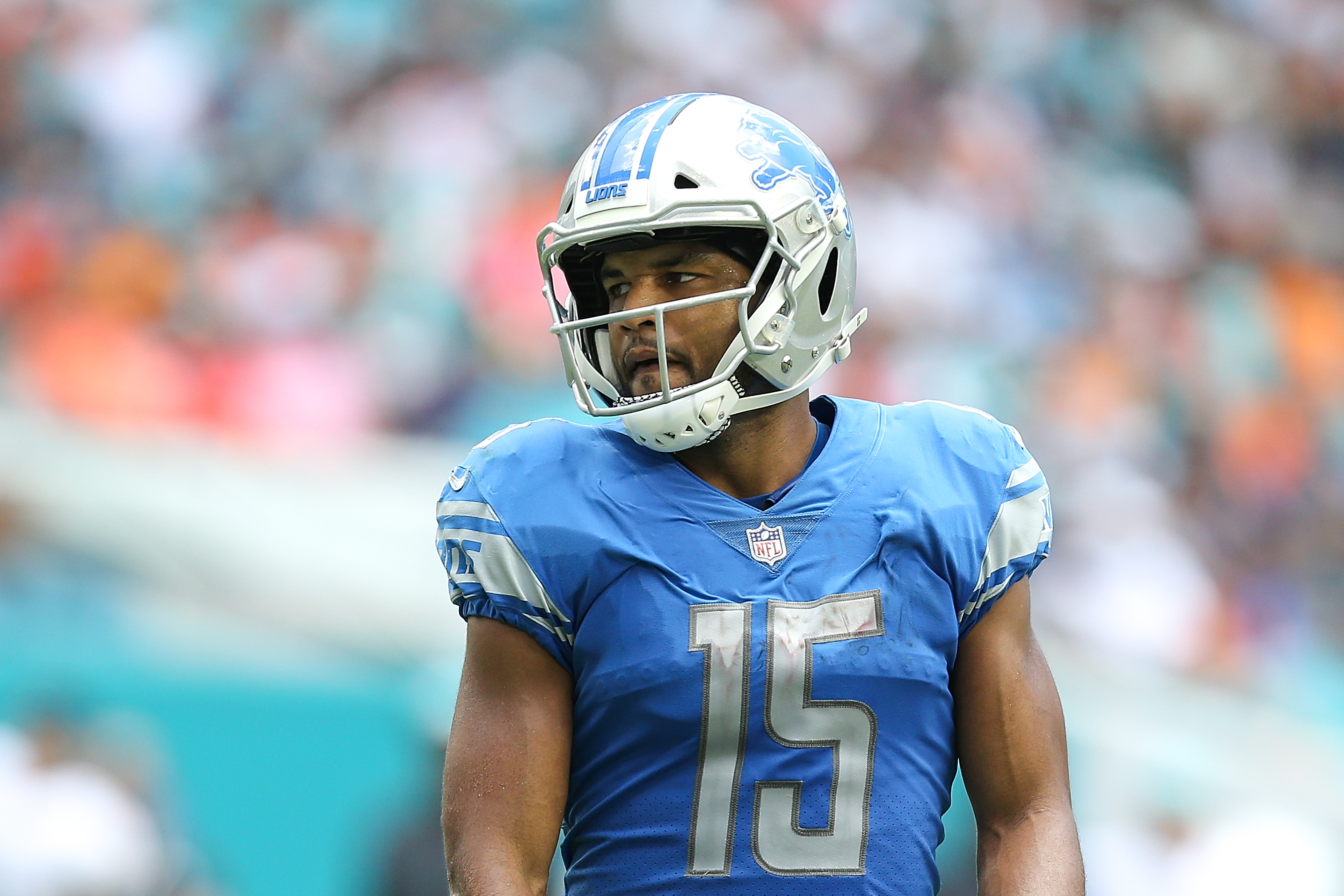 Former Lions WR Golden Tate signs with professional baseball team