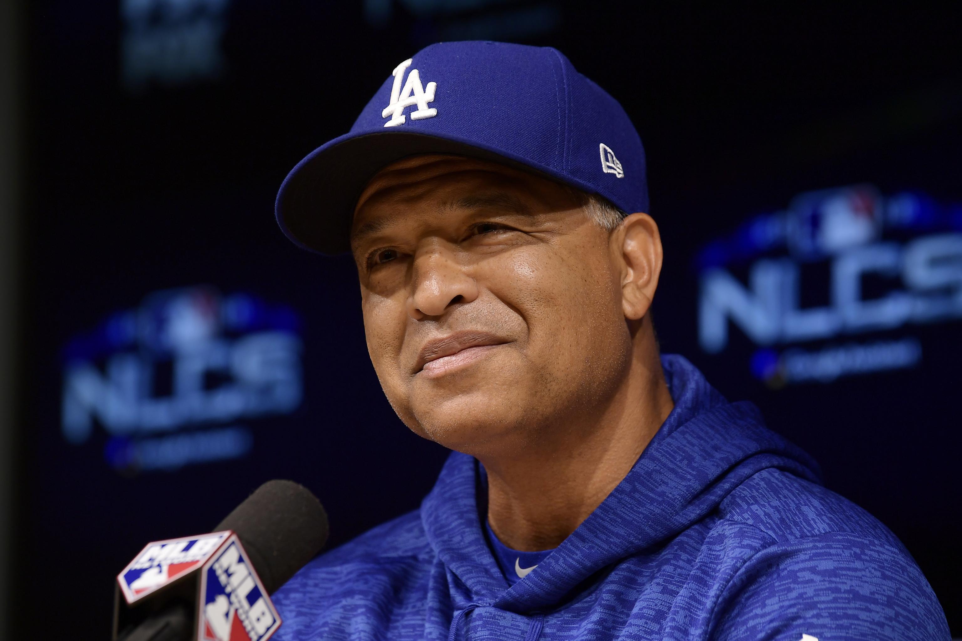 Los Angeles Dodgers on X: The Los Angeles Dodgers have signed manager Dave  Roberts to a contract extension. / X - intermanpower.com