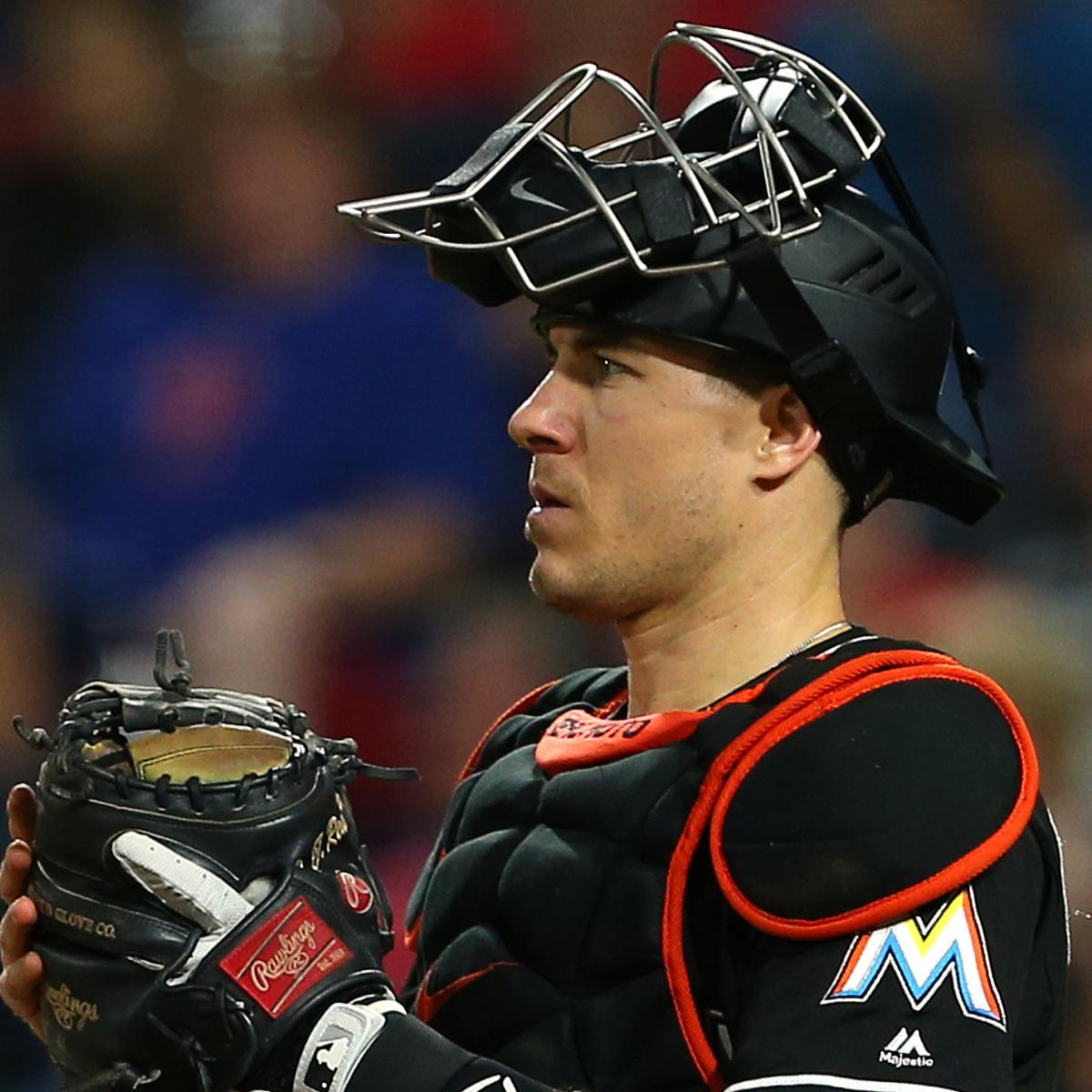 Rookie J.T. Realmuto gets second consecutive start for Marlins