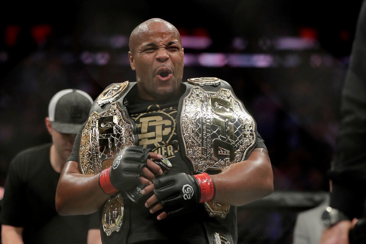 Daniel Cormier Says He Doesn T Need 3rd Jon Jones Fight Before Retirement Bleacher Report Latest News Videos And Highlights