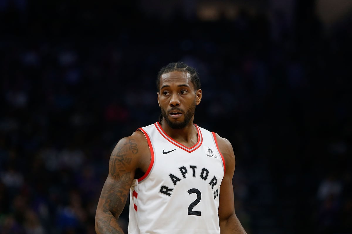Lakers Rumors: Feeling Around NBA Is LeBron's 'Shadow Looms Too Large' for Kawhi | Bleacher Report | Latest News, Videos and Highlights