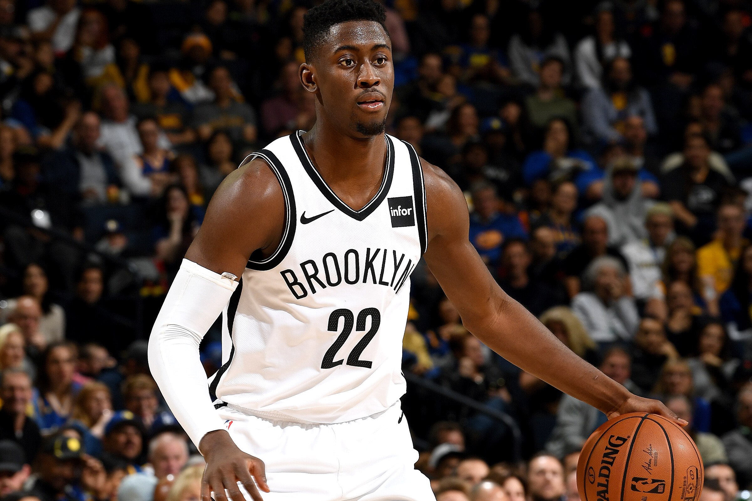 OAKLAND, CA - NOVEMBER 10: Caris LeVert #22 of the Brooklyn Nets handles the ball against the Golden State Warriors on November 10, 2018 at ORACLE Arena in Oakland, California. NOTE TO USER: User expressly acknowledges and agrees that, by downloading and or using this photograph, User is consenting to the terms and conditions of the Getty Images License Agreement. Mandatory Copyright Notice: Copyright 2018 NBAE (Photo by Noah Graham/NBAE via Getty Images)