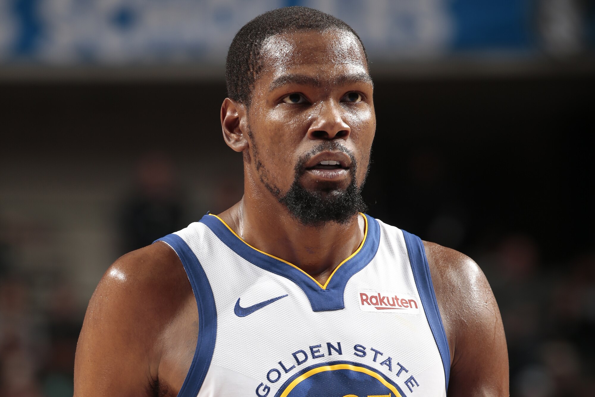 DALLAS, TX - NOVEMBER 17: Kevin Durant #35 of the Golden State Warriors looks on during the game against the Dallas Mavericks on November 17, 2018 at the American Airlines Center in Dallas, Texas. NOTE TO USER: User expressly acknowledges and agrees that, by downloading and/or using this photograph, user is consenting to the terms and conditions of the Getty Images License Agreement. Mandatory Copyright Notice: Copyright 2018 NBAE (Photo by Glenn James/NBAE via Getty Images)