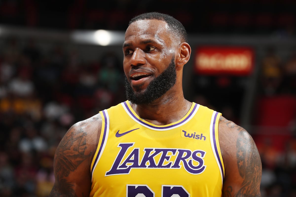 Los Angeles Lakers Vs Cleveland Cavaliers Odds Analysis Nba Betting Pick Bleacher Report Latest News Videos And Highlights
