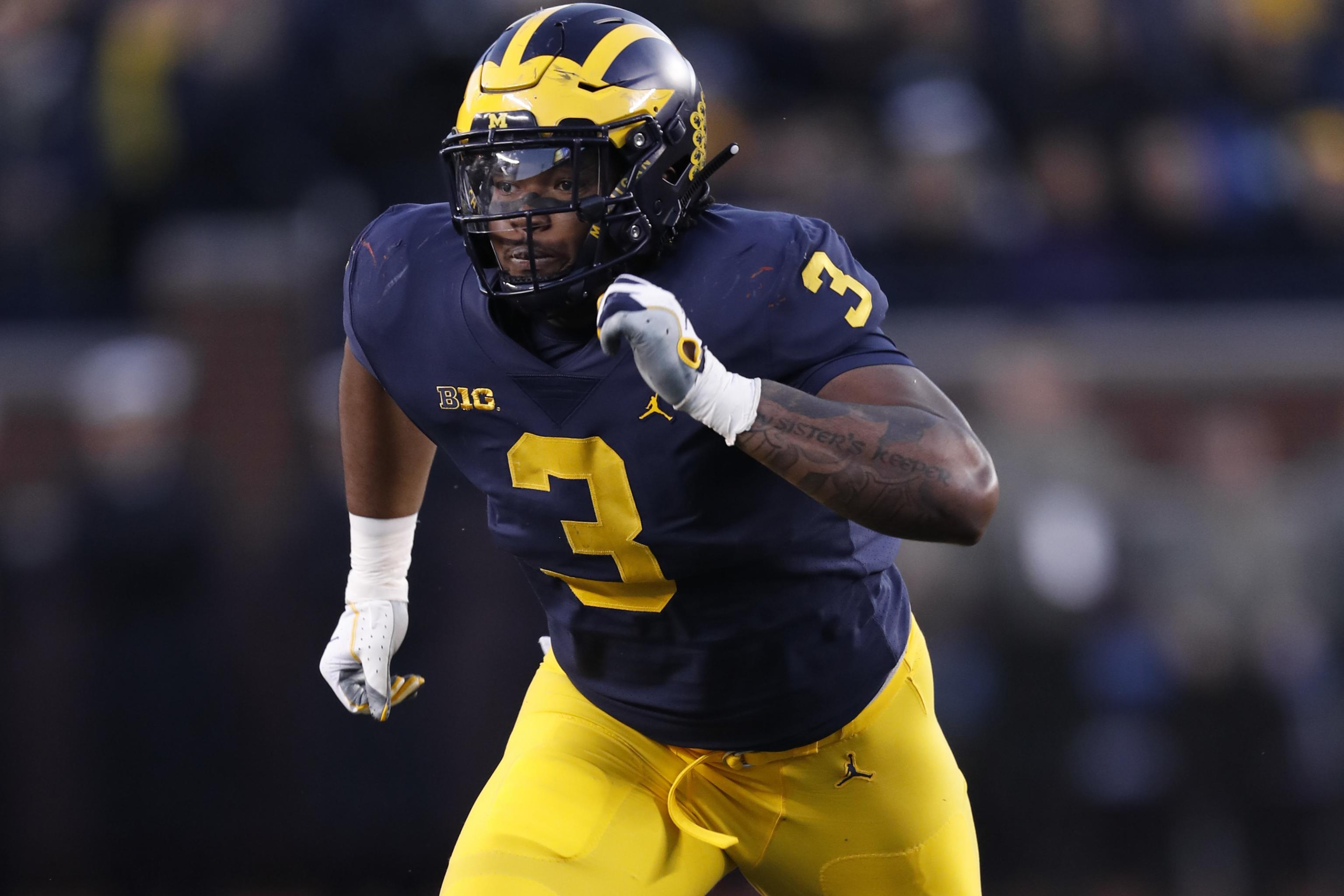 Rashan Gary Declares for 2019 NFL Draft, Will Skip Senior Season at ...