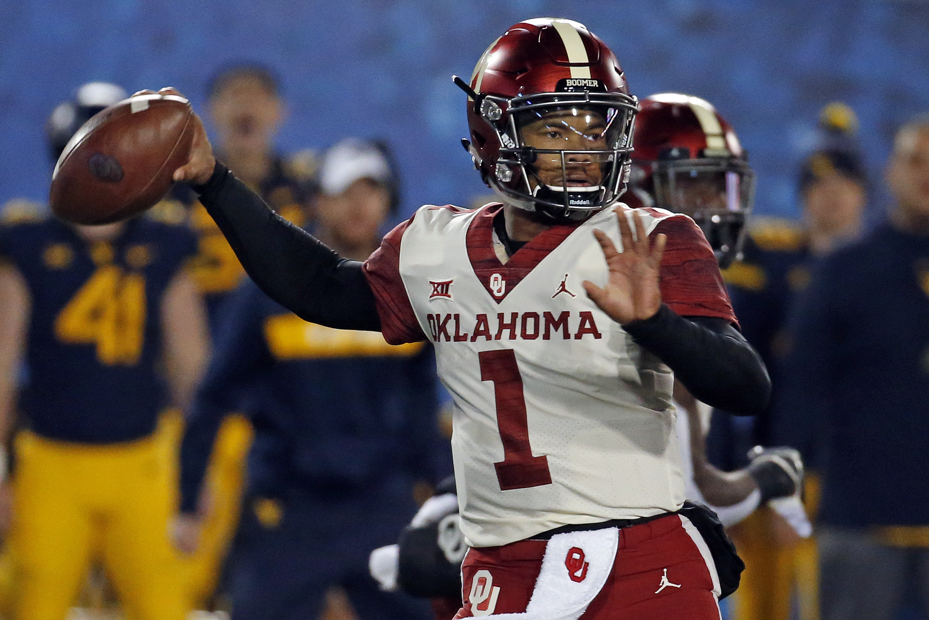 Kyler Murray, Oklahoma Outlast Will Grier, West Virginia to Reach Big 12  Title, News, Scores, Highlights, Stats, and Rumors