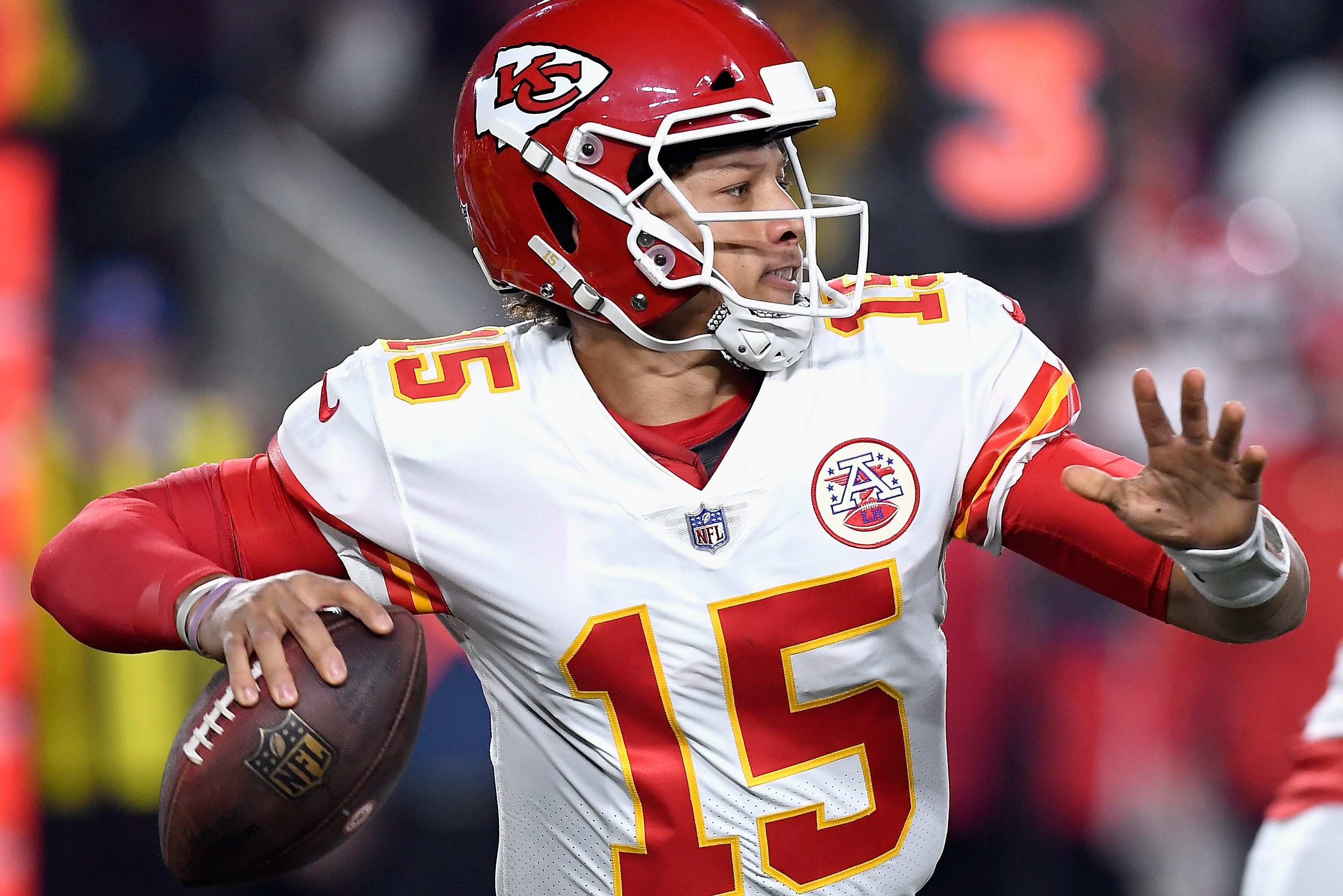 Raiders vs. Chiefs: Monday Night Football betting odds, picks, tips - ABC7  Los Angeles