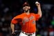 SAN FRANCISCO, CA - SEPTEMBER 28: Madison Bumgarner #40 of the San Francisco Giants pitches against the Los Angeles Dodgers during the sixth inning at AT&T Park on September 28, 2018 in San Francisco, California. The Los Angeles Dodgers defeated the San Francisco Giants 3-1. (Photo by Jason O. Watson/Getty Images)