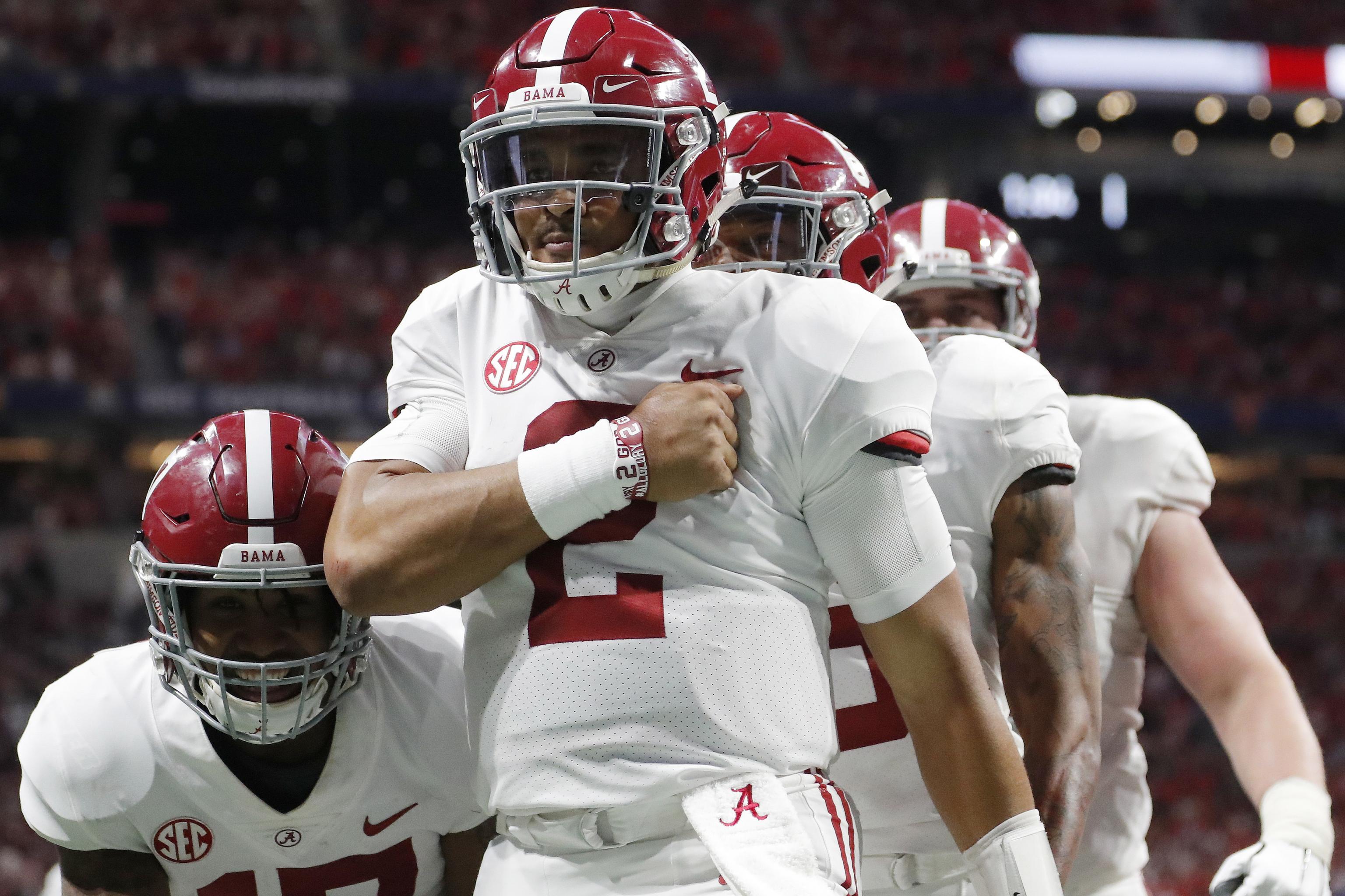 Jalen Hurts scores in Super Bowl, first Alabama player to do it