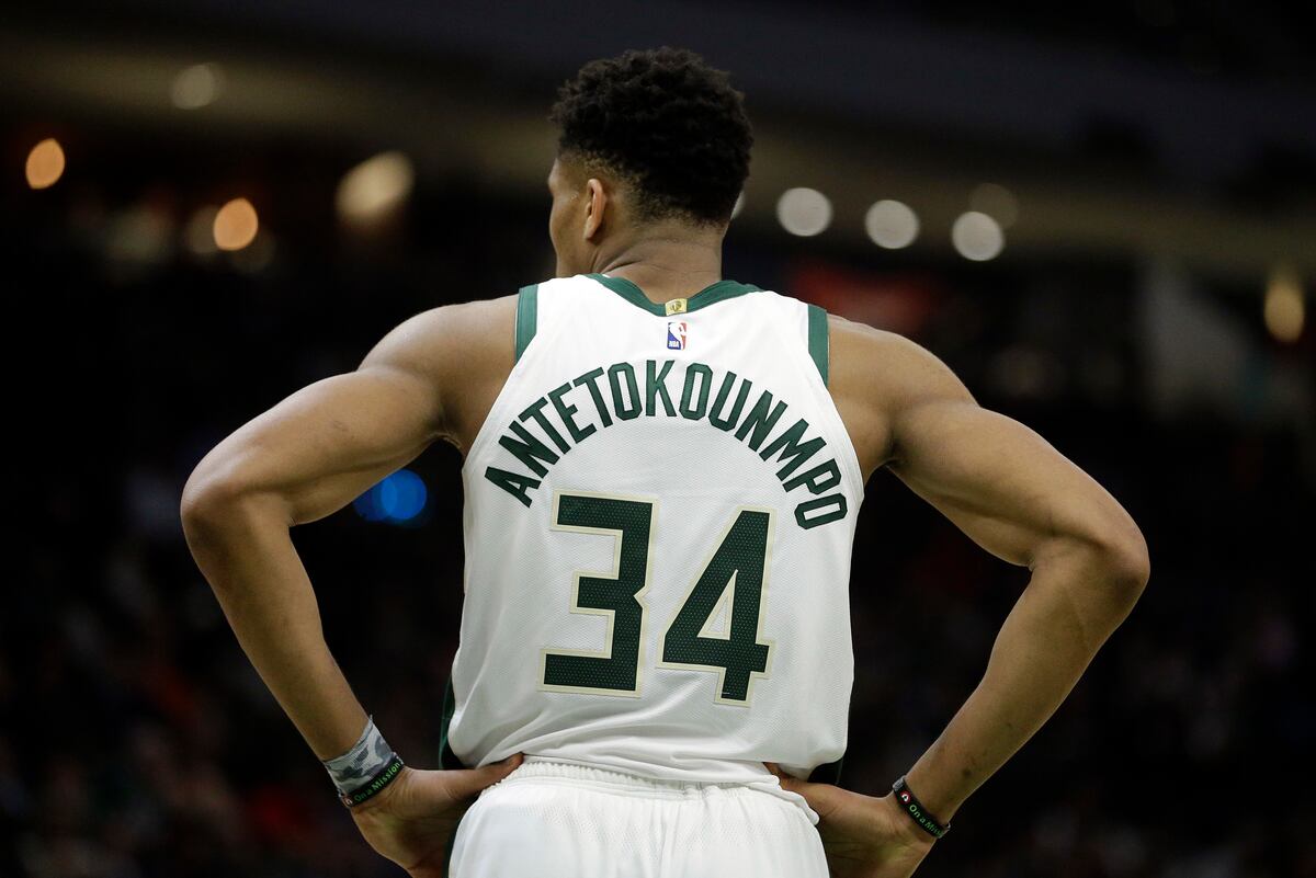 Golden State Warriors vs. Milwaukee Bucks Odds, Analysis, NBA Betting Pick | Bleacher Report | Latest News, Videos and Highlights