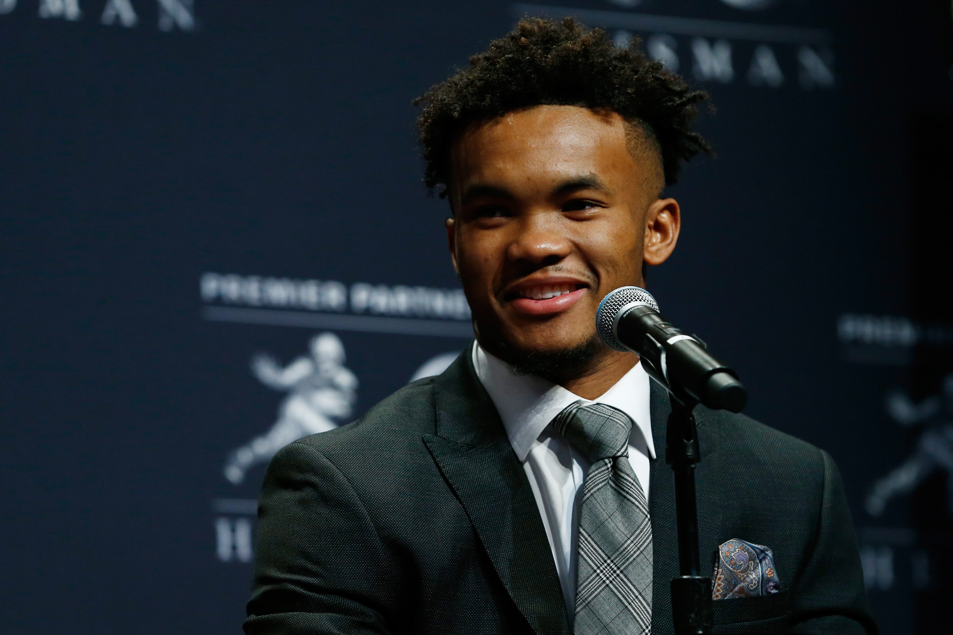 Heisman Trophy Winner 2018: Speech and Highlights from Kyler Murray  Presentation | News, Scores, Highlights, Stats, and Rumors | Bleacher Report