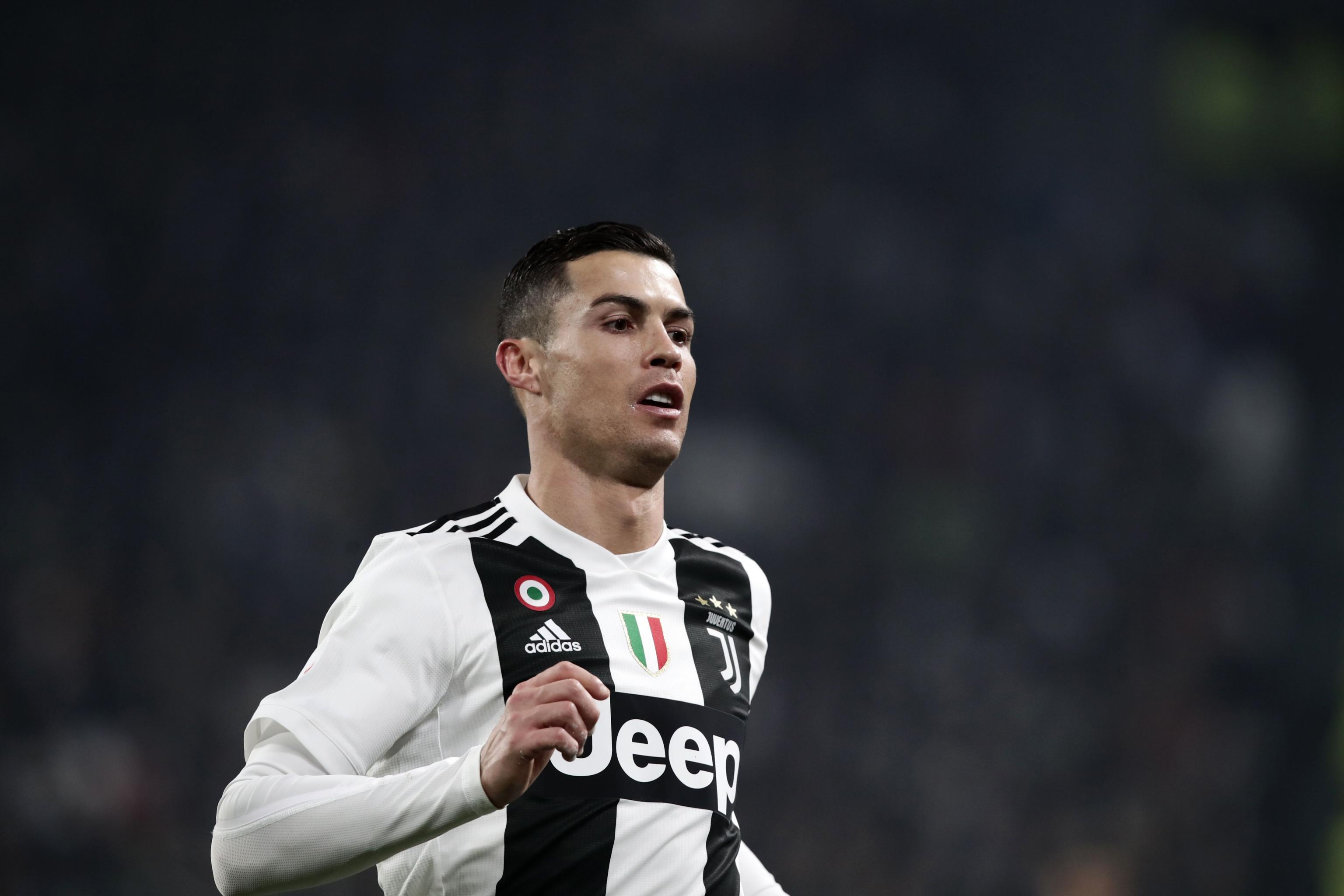 Miranda: Ronaldo and Messi would struggle in Serie A - Sportstar