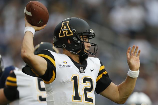 STATE COLLEGE, PA - SEPTEMBER 01:  Zac Thomas #12 of the Appalachian State Mountaineers in action on September 1, 2018 at Beaver Stadium in State College, Pennsylvania.  (Photo by Justin K. Aller/Getty Images)