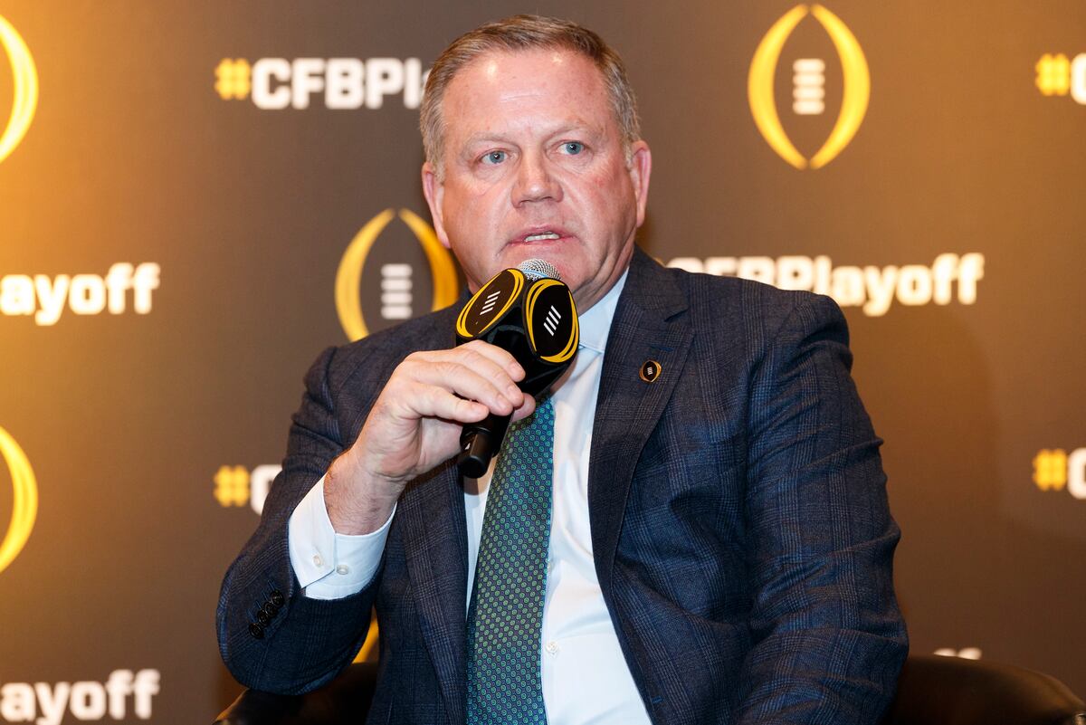 Brian Kelly Says There's an 'Appetite' for 8Team College Football