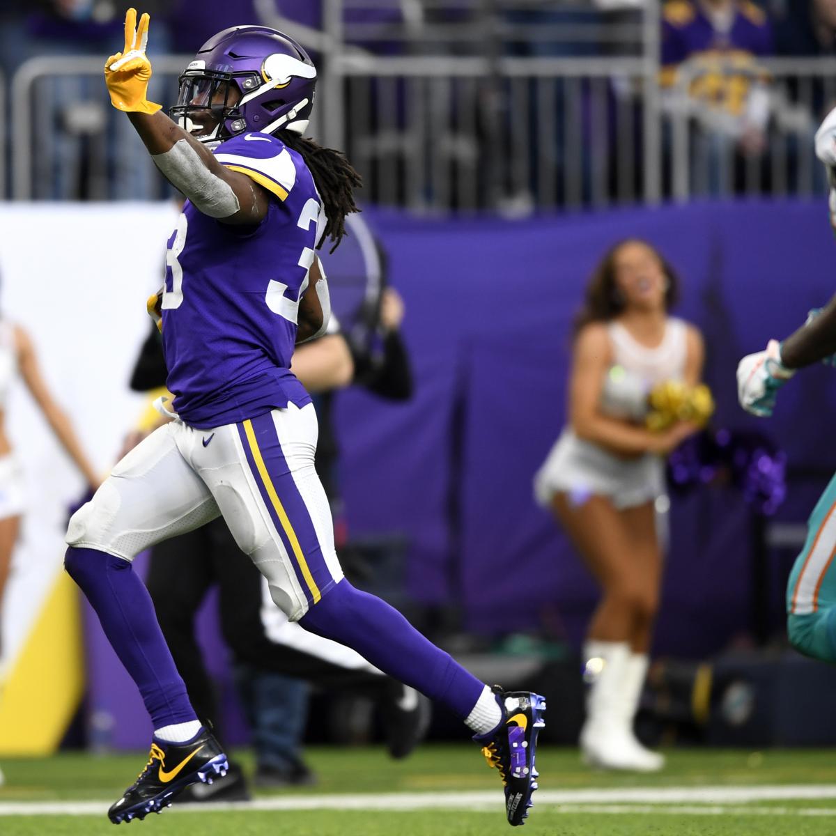 NFL Week 16 Picks: Vegas Odds, Props and Predictions ...