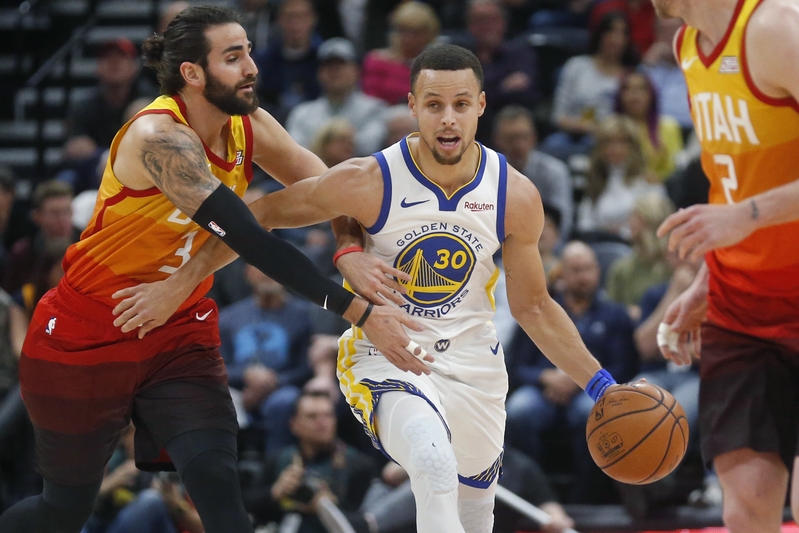 Stephen Curry Dominant, but Warriors Fall to Donovan Mitchell, Jazz