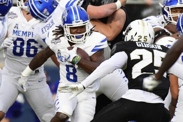 ORLANDO, FLORIDA - DECEMBER 01: Darrell Henderson #8 of the Memphis Tigers scores a touchdown during the first quarter of the American Athletic Championship against the UCF Knights during the first at Spectrum Stadium on December 01, 2018 in Orlando, Florida. (Photo by Julio Aguilar/Getty Images)
