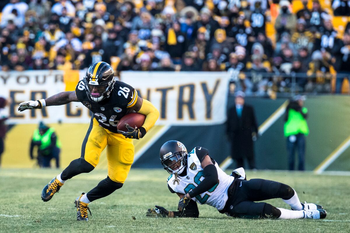 Le�Veon Bell Rumors Star RB �Has His Eyes On� Signing