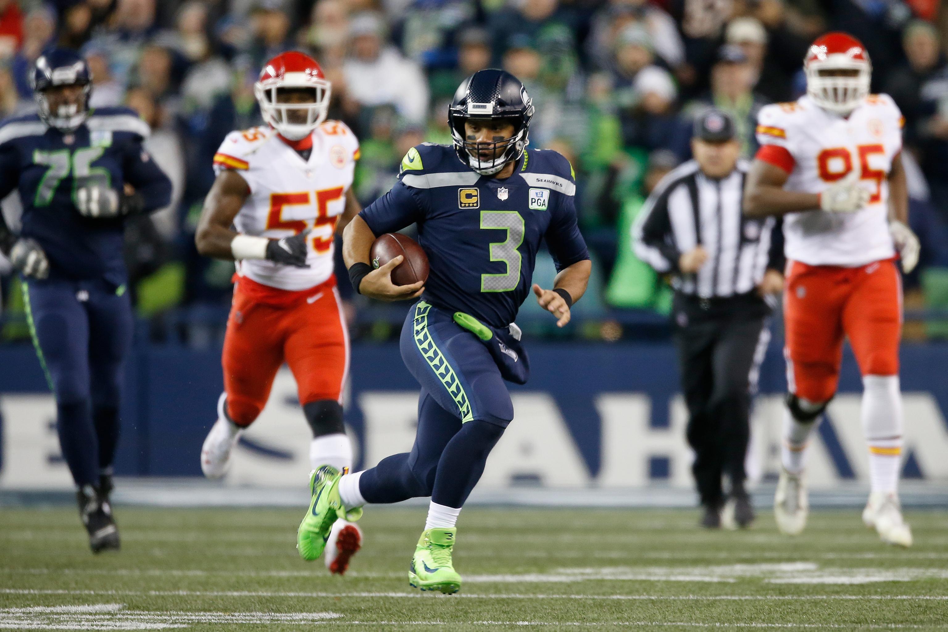 Seahawks grades from defeat of Steelers: Thank you Russell Wilson!