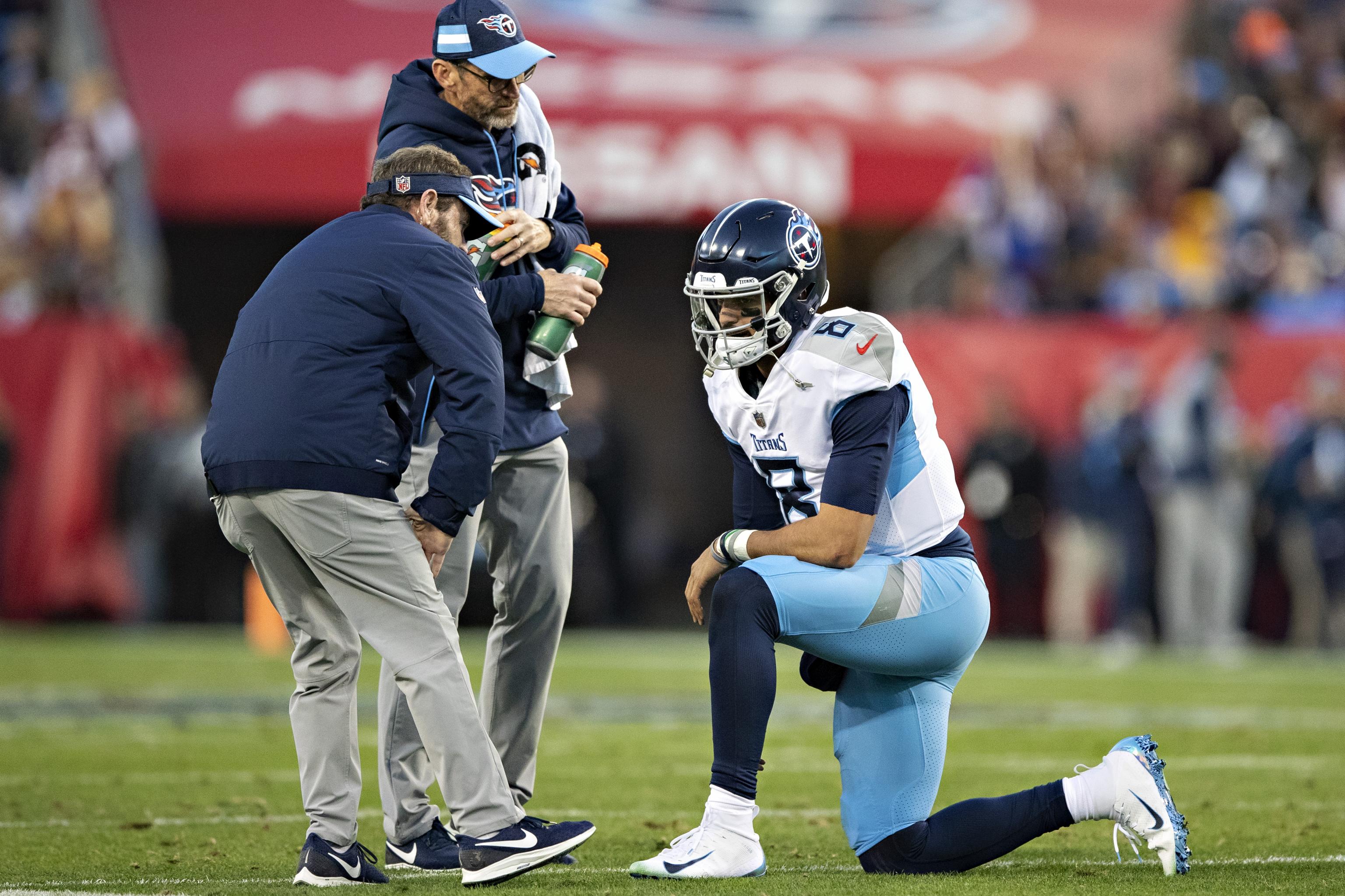 Tennessee Titans' Marcus Mariota to sit, Blaine Gabbert to start